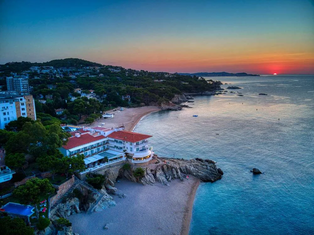 Aromar Hotels moderniza su sabor a Costa Brava con Cloudbeds Aromar Hotels